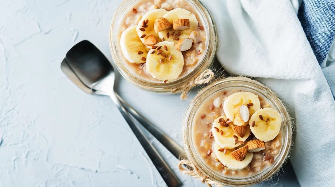 Βρώμη από το βράδυ με γεύση μπανόφι!