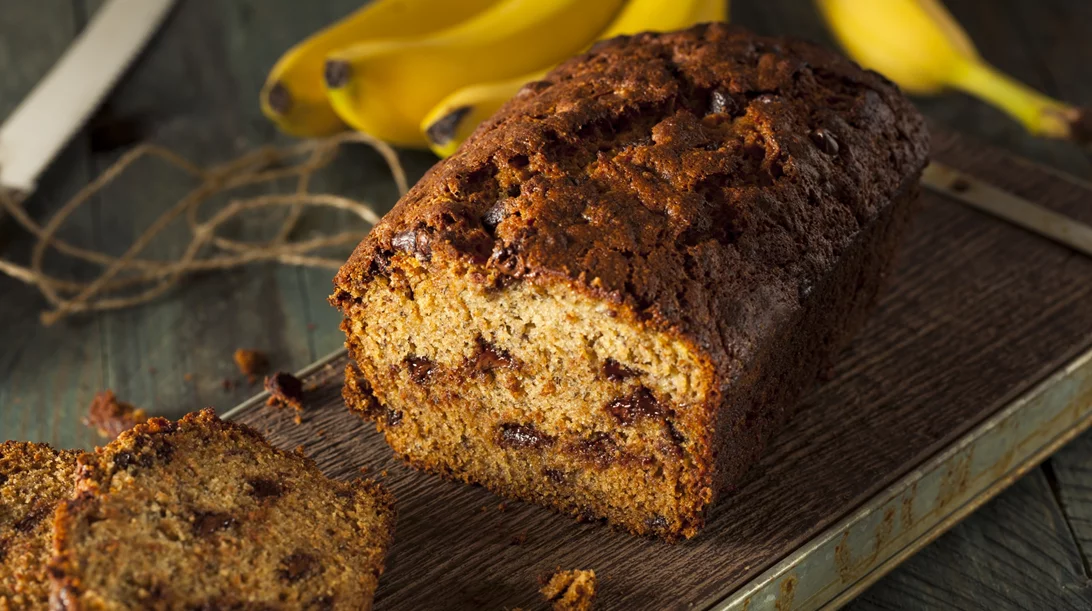 Το πιο νόστιμο banana bread χωρίς γλουτένη με ελάχιστα υλικά