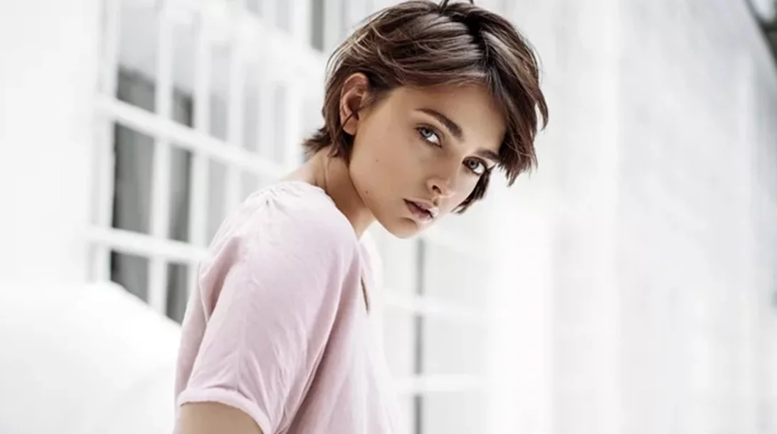 Το ύπουλο σημάδι που δείχνει ότι ίσως η επιδερμίδα σου γερνάει (πρόωρα)