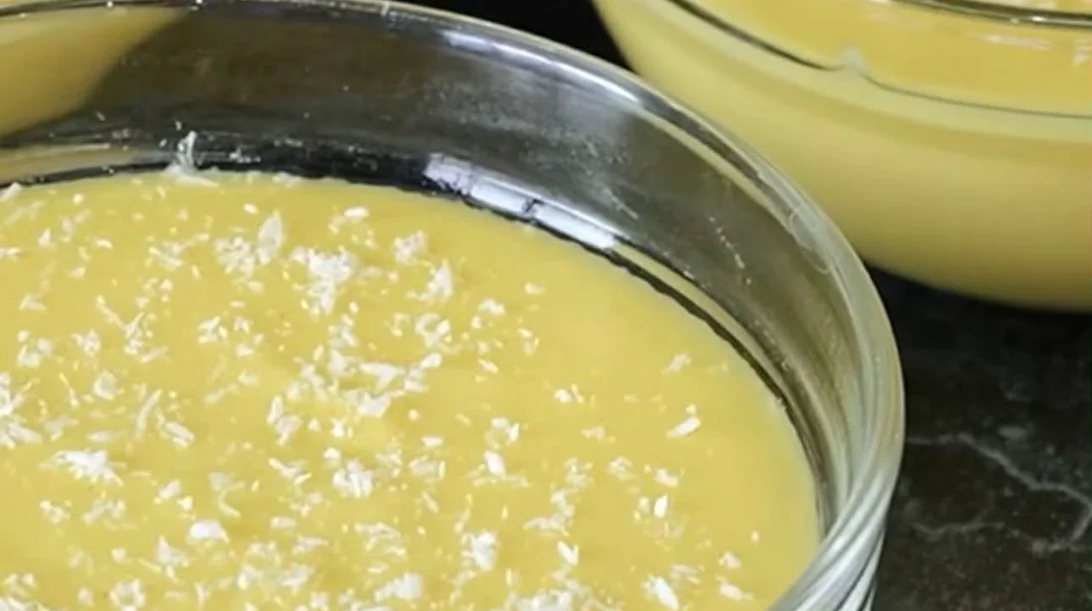 Δροσιστική κρέμα με πεπόνι και γάλα καρύδας: Η πιο καλοκαιρινή εκδοχή επιδόρπιου!