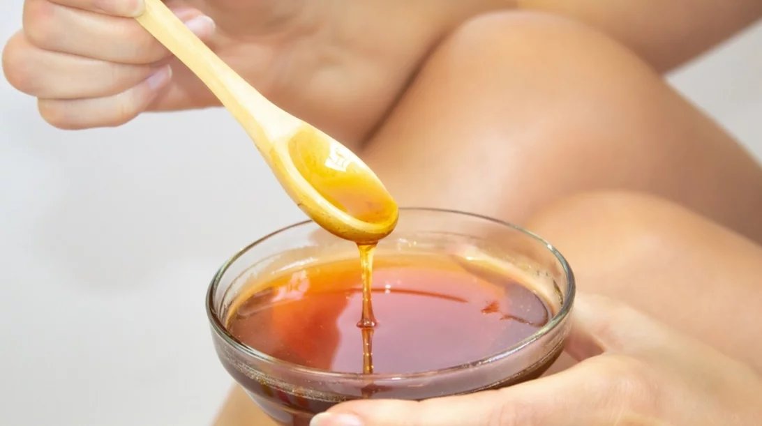 Μέλι και μηλόξυδο: Δύο "γιατροσόφια" και χρήσεις τους