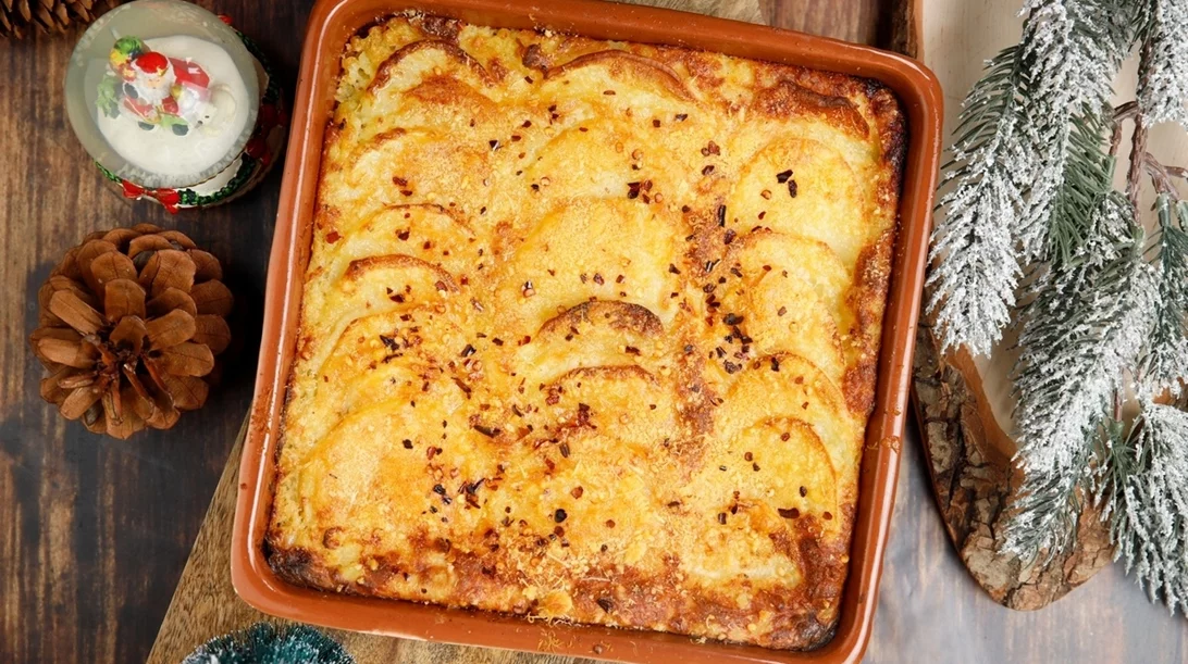 Πουρέ πατάτας στον φούρνο έχεις δοκιμάσει; Είναι πανεύκολος και πεντανόστιμος!