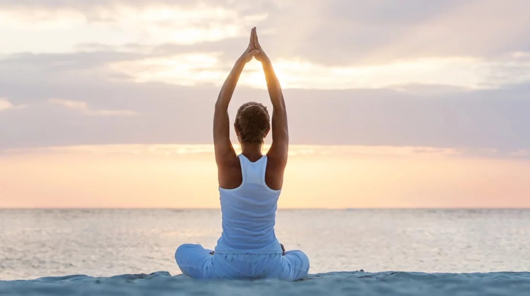 4 λόγοι υγείας για να βάλεις τη yoga στη ζωή σου – με επιστημονικές αποδείξεις
