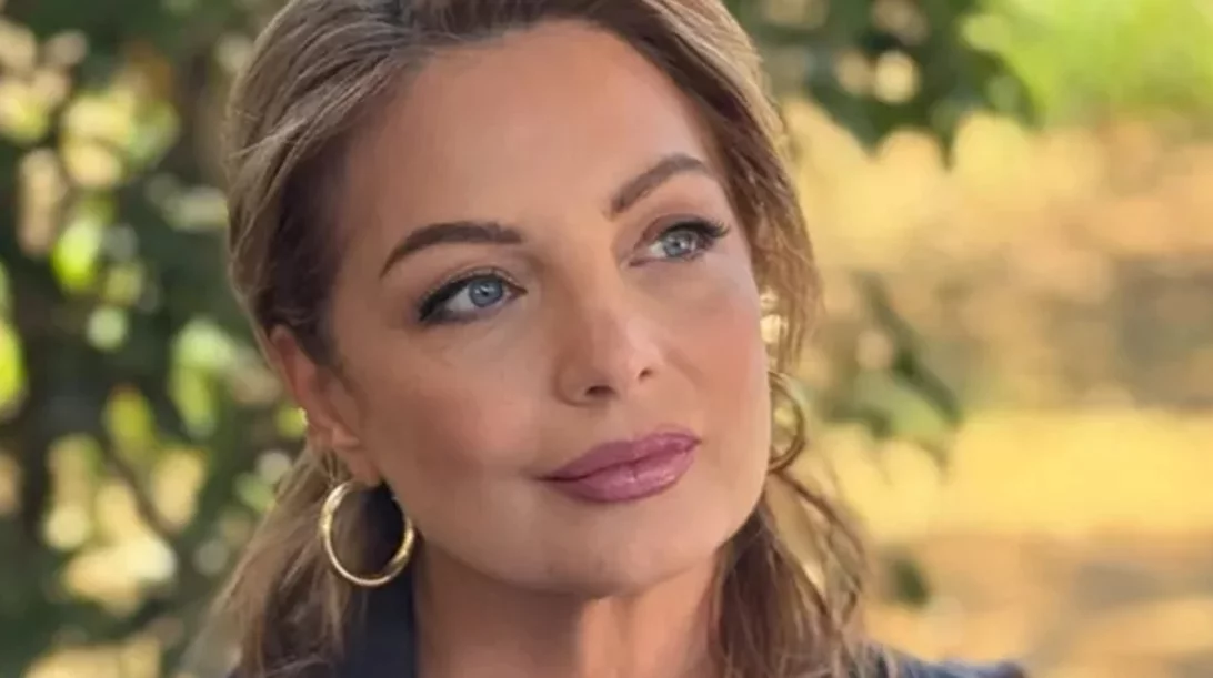 Άντζελα Γκερέκου: Έτσι πετυχαίνει εφέ λίφτινγκ στο βλέμμα της