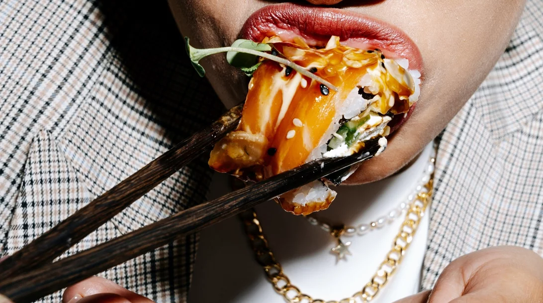 Πώς να σταματήσεις να τρως πολύ γρήγορα;