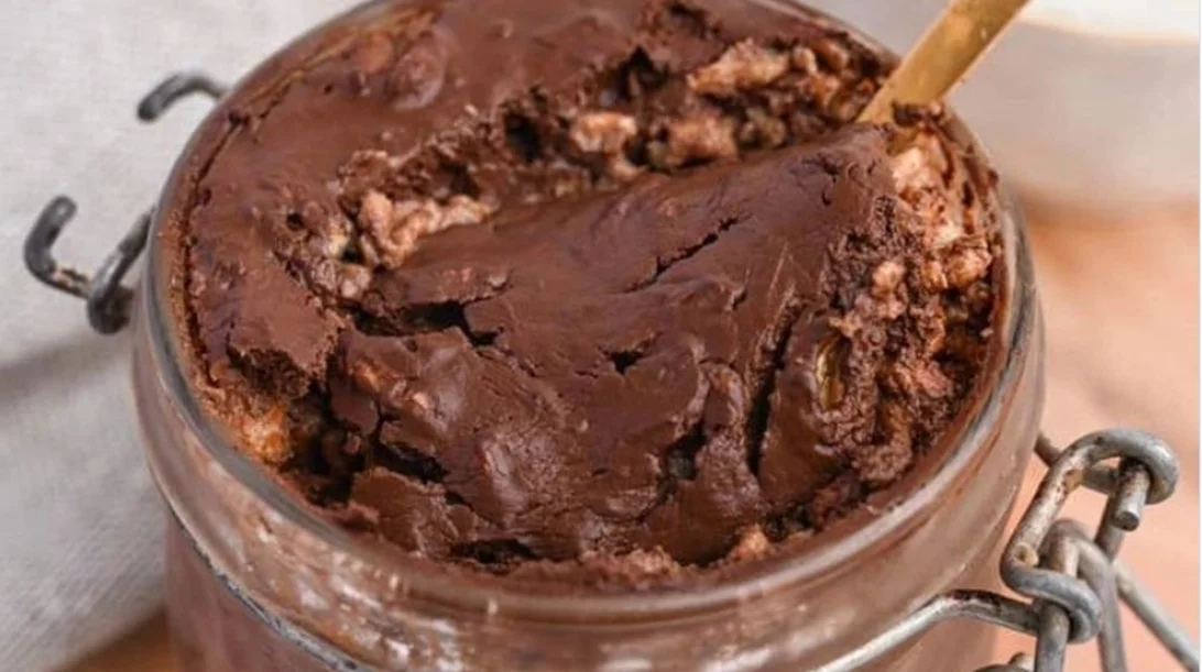 Το αγαπημένο Ferrero Rocher μεταμορφώνεται σε υγιεινό επιδόρπιο!