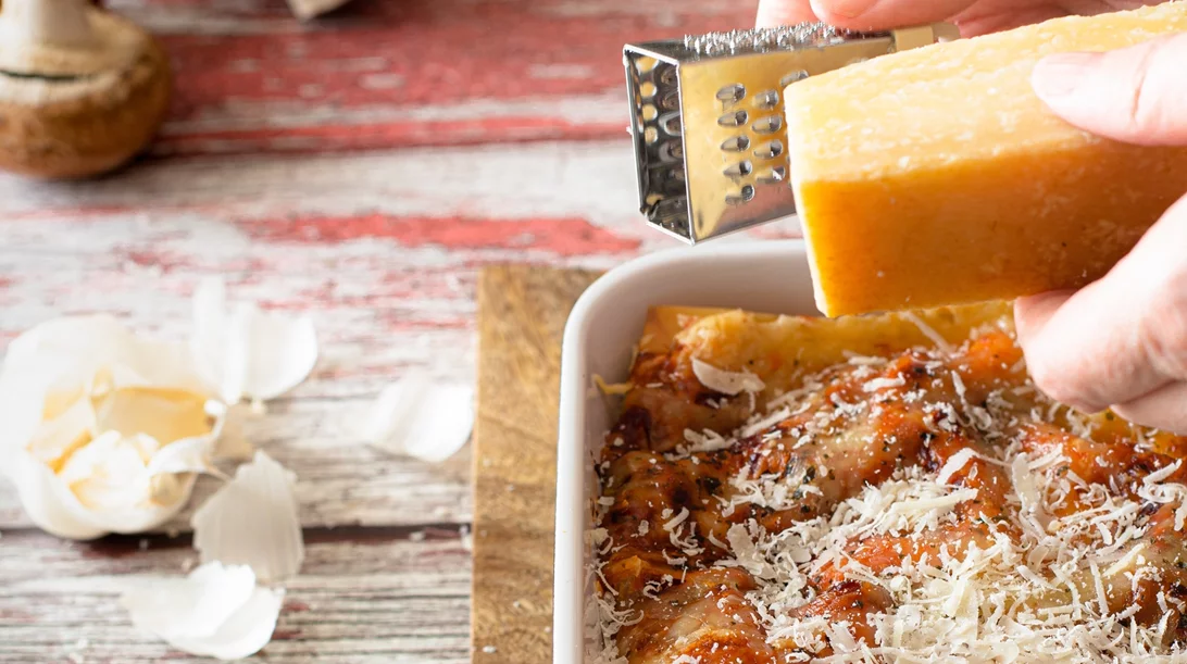 Μπορούν τα τυριά να θεωρηθούν "ολόκληρες τροφές";