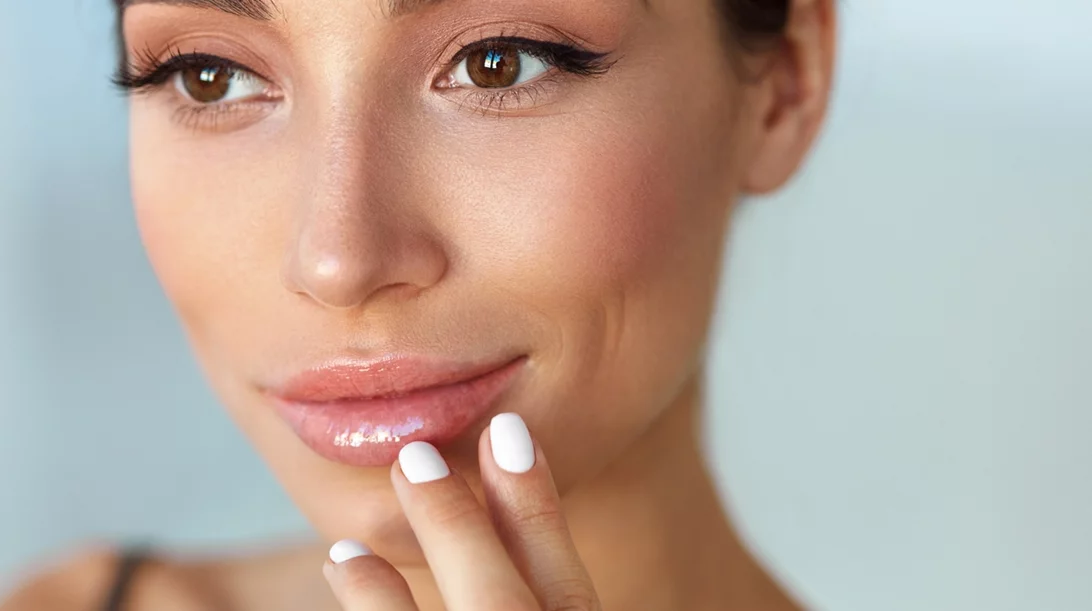 Σαρκώδη χείλη: Το απόλυτο beauty hack για φυσικό αποτέλεσμα