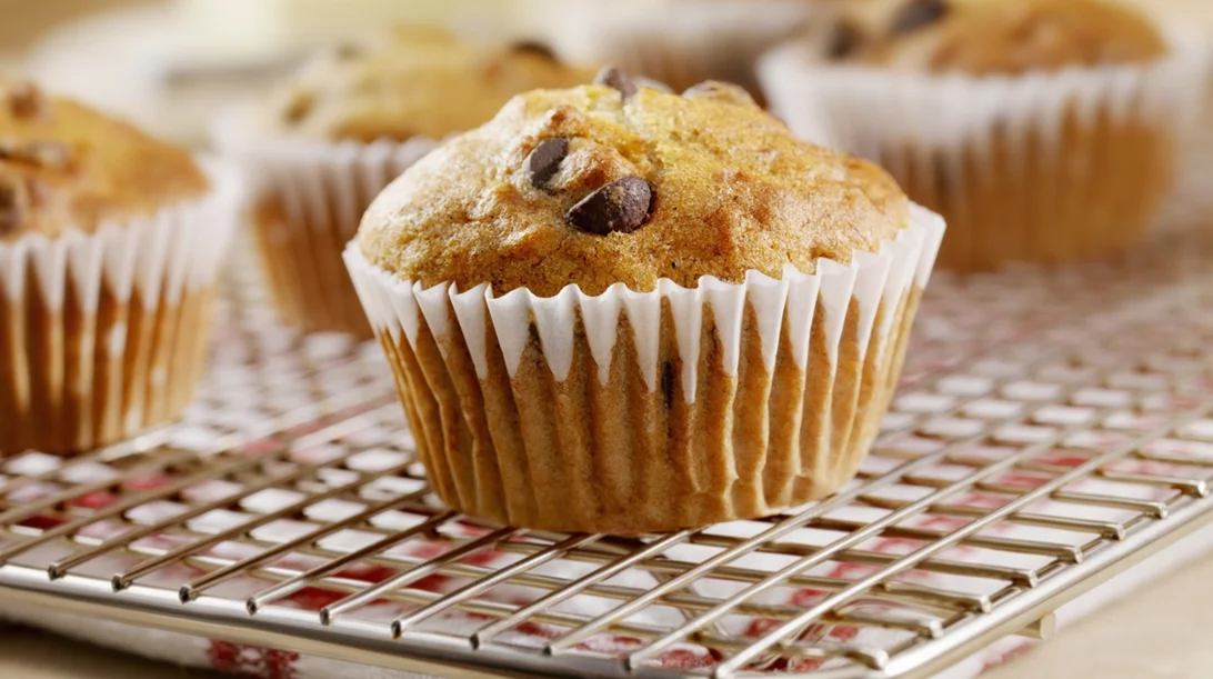 Muffins πορτοκαλιού με κομμάτια σοκολάτας - Αφράτα και πανεύκολα