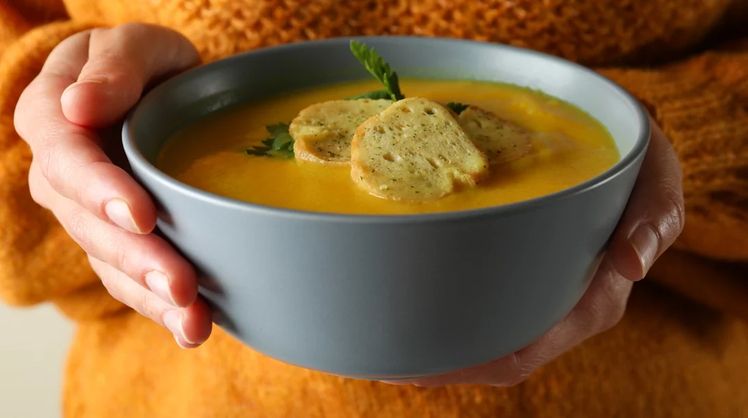 48ωρη κακοκαιρία: Τι να φας όταν αισθάνεσαι κουρασμένη και νωθρή λόγω του καιρού