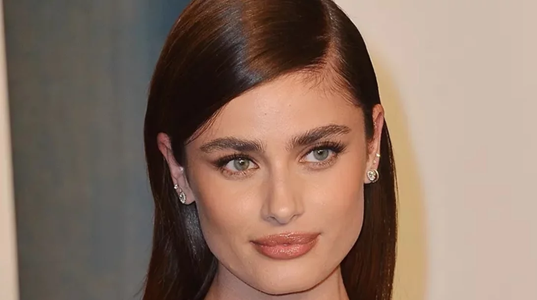 Πώς θα κάνεις τα μάτια σου να φαίνονται μεγαλύτερα μόνο με eyeliner