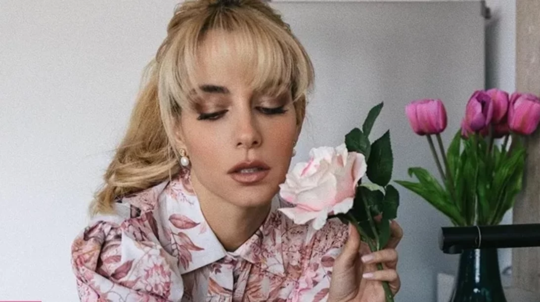 Τα 5 χρώματα νυχιών που επιλέγουν οι Ελληνίδες celebrities φέτος την άνοιξη