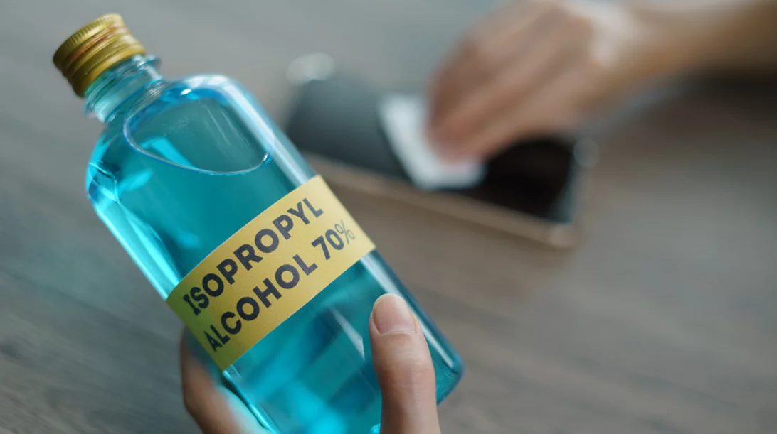 Μπλε οινόπνευμα: Δεν είναι μόνο για τις εντριβές που έκανε η γιαγιά σου!