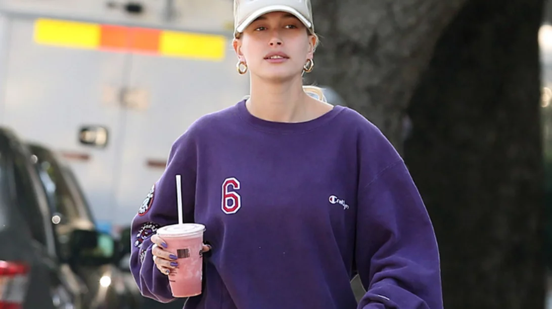Hailey Bieber: Το αγαπημένο της smoothie για τέλεια επιδερμίδα