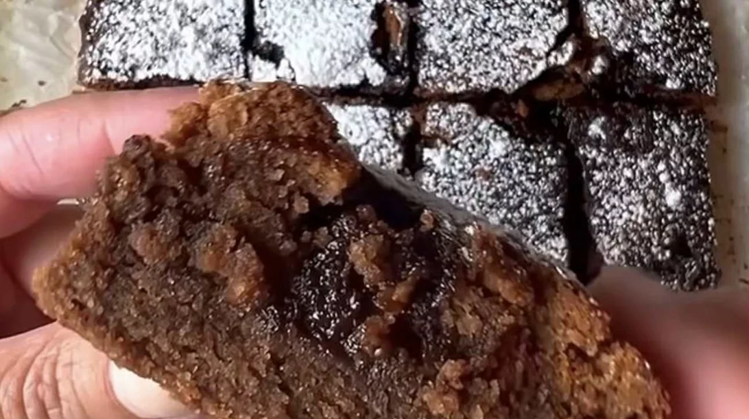 Σοκολατένια πάστα φλώρα με ελαιόλαδο - απόλαυση χωρίς τύψεις!