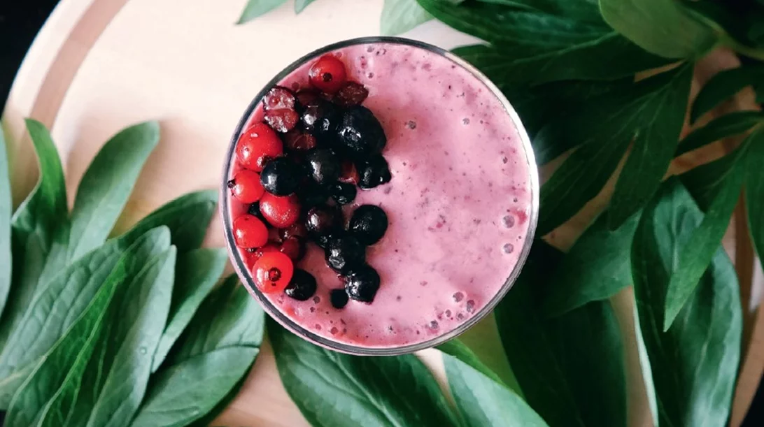 Συνταγές με μούρα: Δύο υγιεινές συνταγές για να τα βάλεις στο πρόγραμμά σου