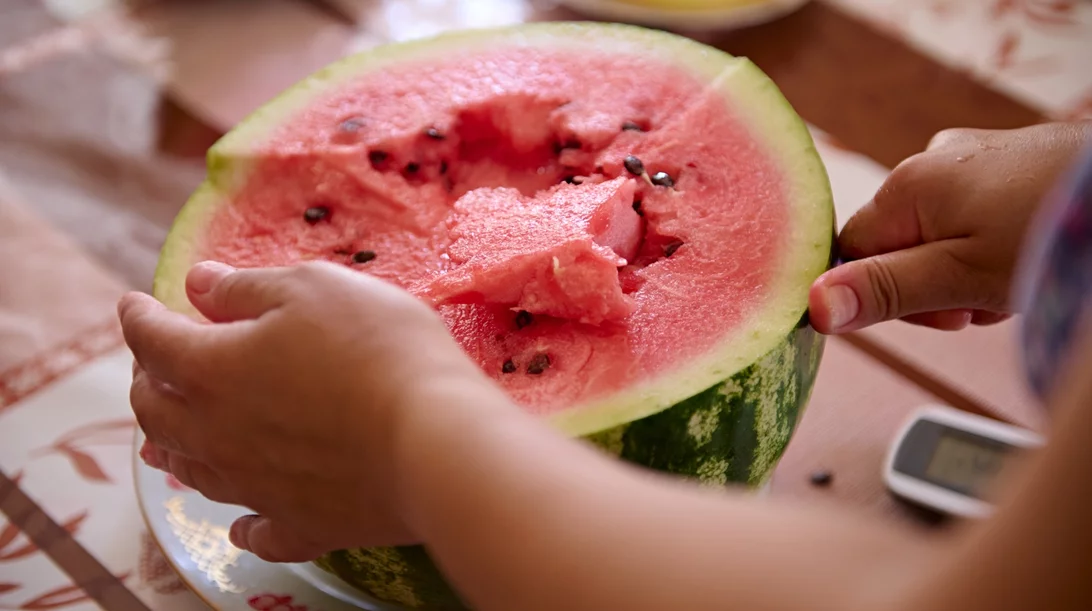 Το πιο υποτιμημένο μέρος του καρπουζιού με ισχυρά αντιοξειδωτικά και αμινοξέα