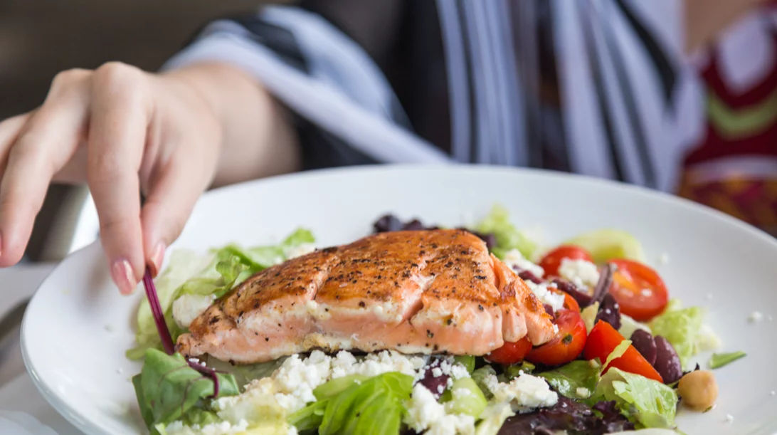 12 τροφές για να βάλεις στο πρόγραμμά σου και να κάνεις υγιεινή διατροφή