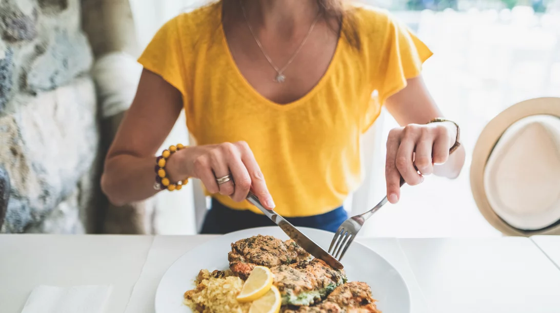 Διατροφή για να χάσεις λίπος στην περιφέρεια: Πρόγραμμα μίας εβδομάδας από τον Μάνο Δημητρούλη