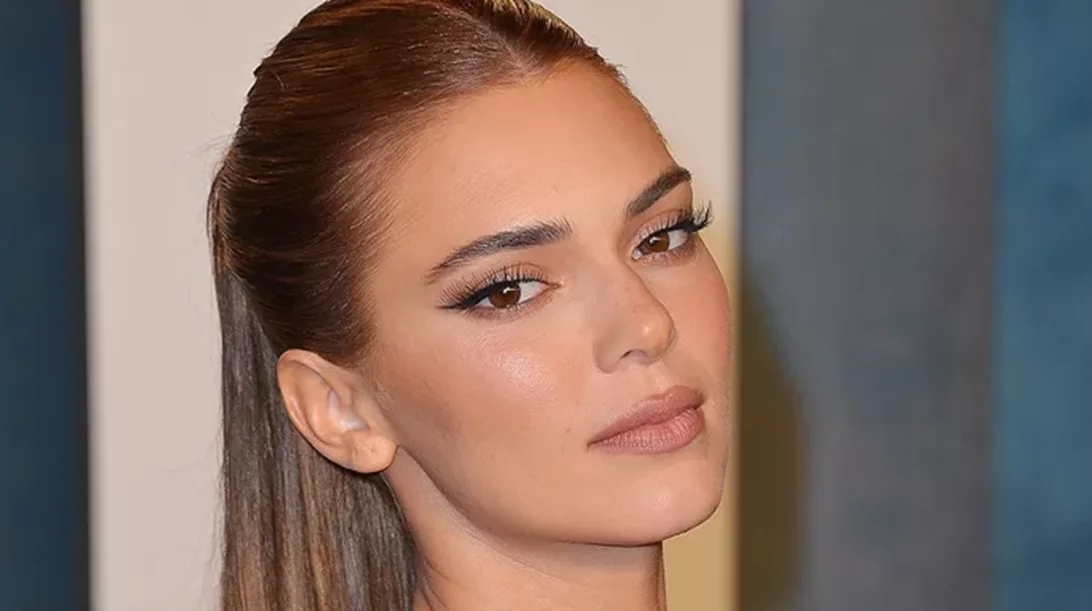 Το "αντιγηραντικό" χτένισμα που επιλέγουν διαρκώς τώρα celebrities και royals