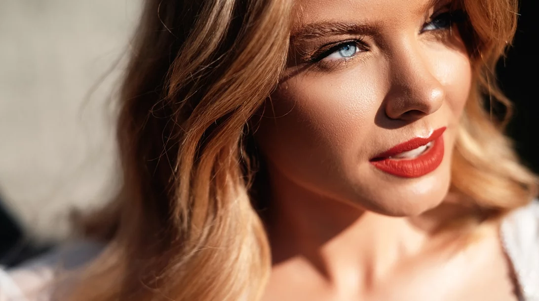 Μermaid lashes: To trend που χαρίζει σούπερ εντυπωσιακό εφέ στις βλεφαρίδες