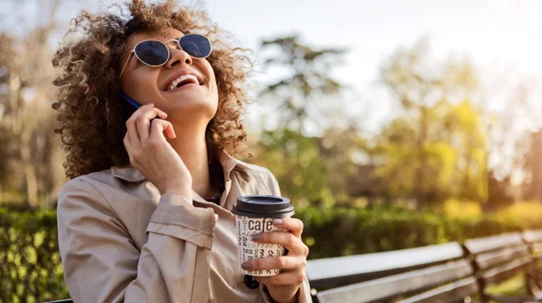 Κινδυνεύει η υγεία μας εάν μιλάμε συνέχεια στο κινητό;