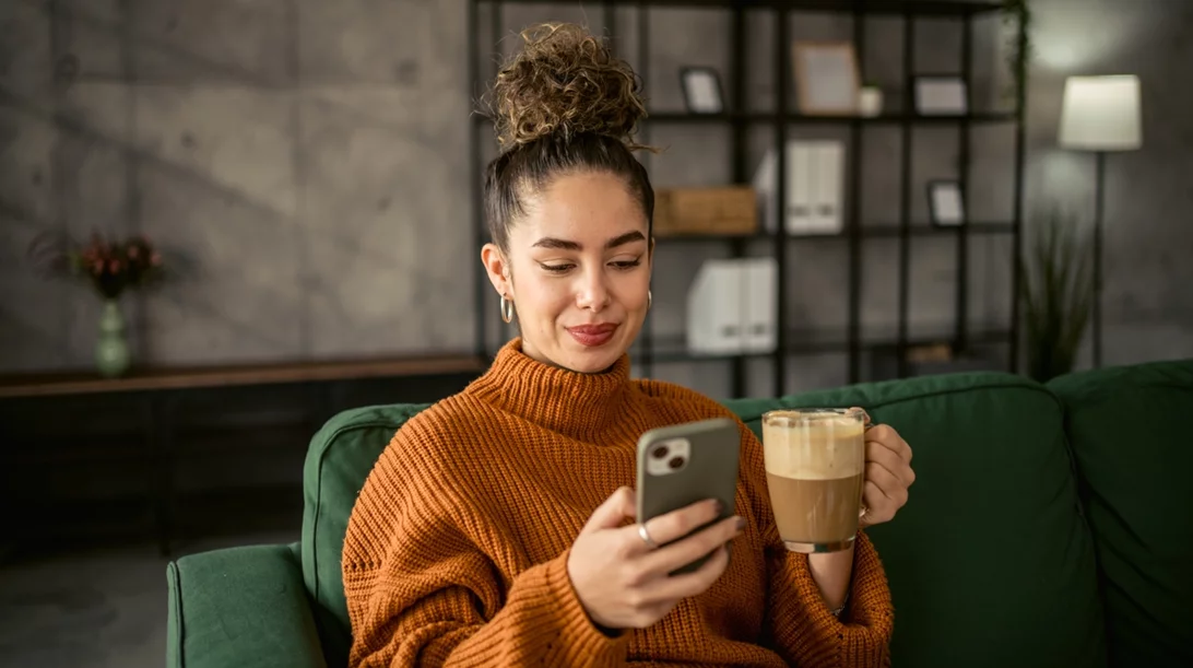 Πώς να καθαρίσεις την οθόνη του κινητού σου χωρίς να την καταστρέψεις