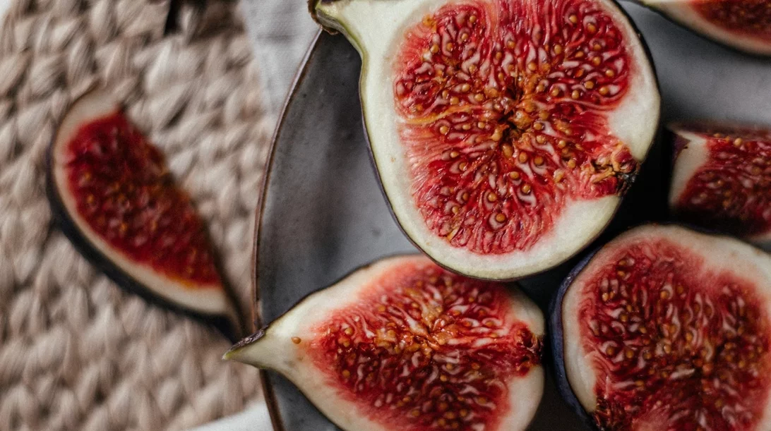 Summer edition: 5 καλοκαιρινές τροφές που πρέπει να προσθέσεις στο μενού σου