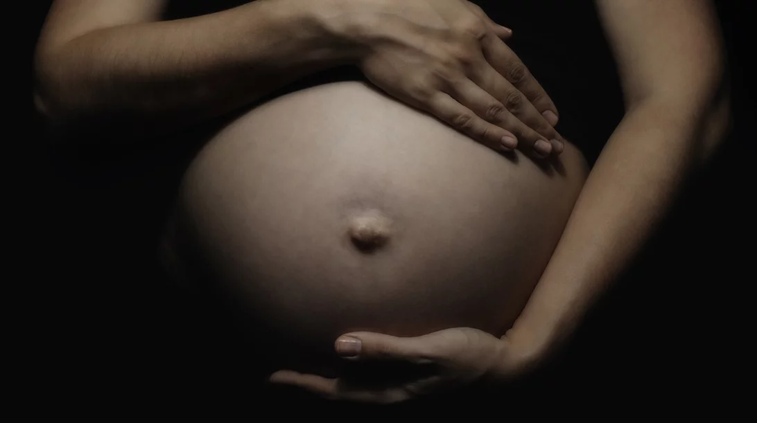 Ποιου είδους εγκυμοσύνες μπορεί να είναι πιο επικίνδυνες για τις γυναίκες και τα μωρά;