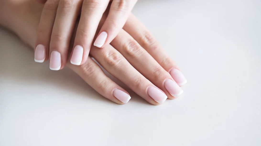 10 ιδέες για τα μανικιούρ της άνοιξης από τις πιο διάσημες fashionistas