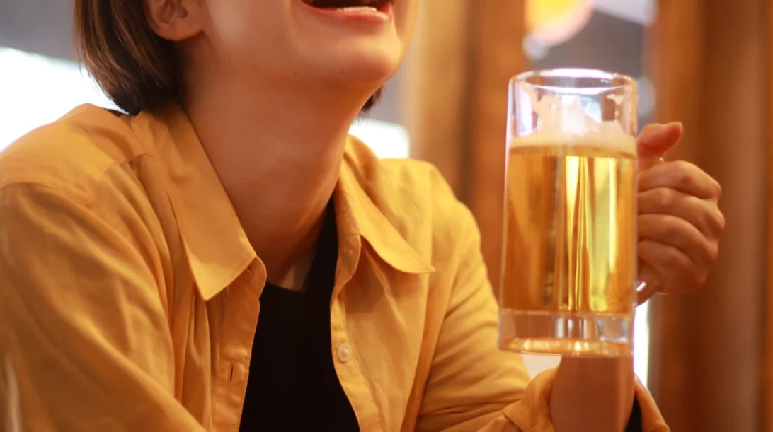 Τρία ποτά που ευνοούν την γήρανση του εγκεφάλου