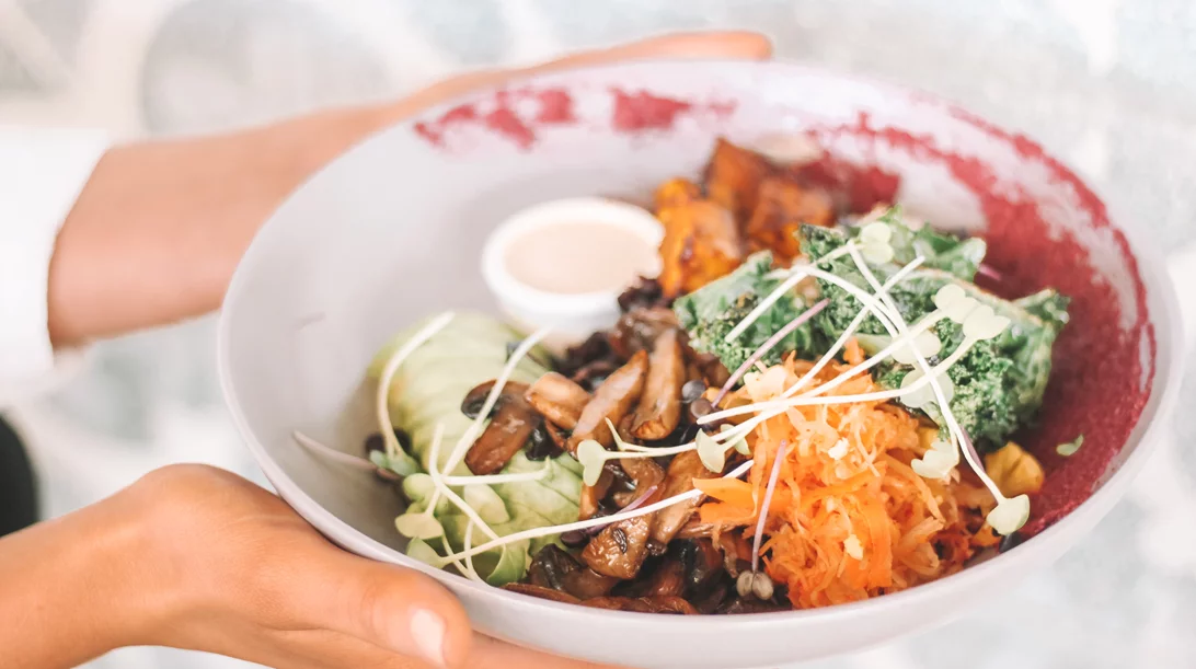 Τρεις κανόνες για να δώσεις περισσότερη γεύση και ένταση στα λαχανικά