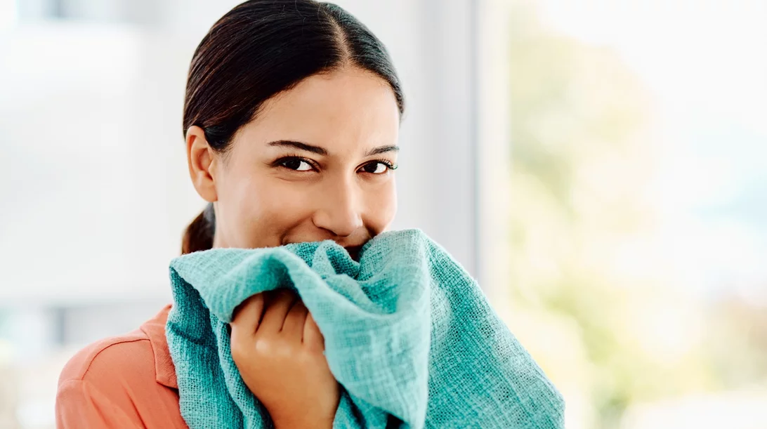 Μήπως μυρίζω άσχημα; Πώς να το καταλάβεις και τι μπορεί να φταίει