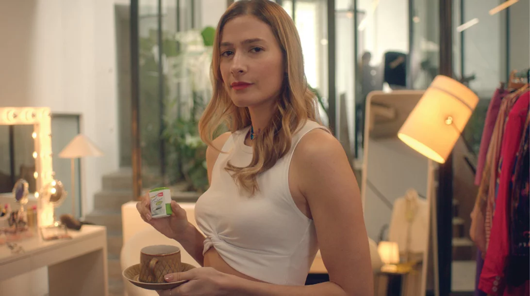 Η Ισμήνη Παπαβλασοπούλου πρωταγωνιστεί στη νέα καμπάνια των Sweet & Balance