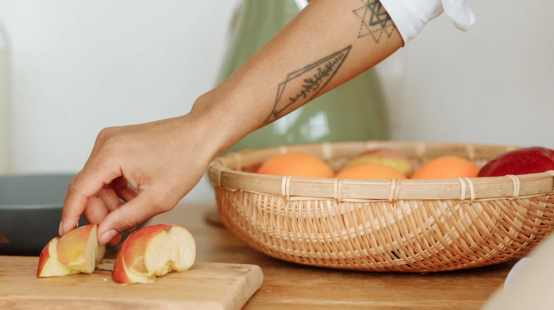 3 συμβουλές για να αποφύγεις πεπτικά προβλήματα από την κατανάλωση μήλων