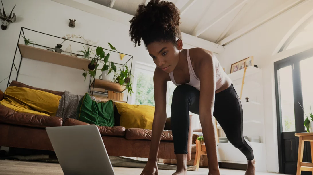 Αχλάδι ή μήλο; Κοιλιά ή γλουτοί; Η σωστή προπόνηση ανάλογα με τον σωματότυπο