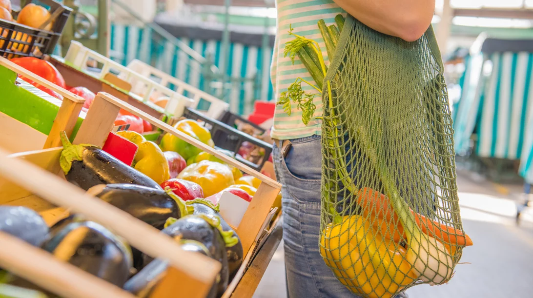 Να προτιμήσω οργανικά ή συμβατικά τρόφιμα; 5 βασικές απορίες βρίσκουν απάντηση