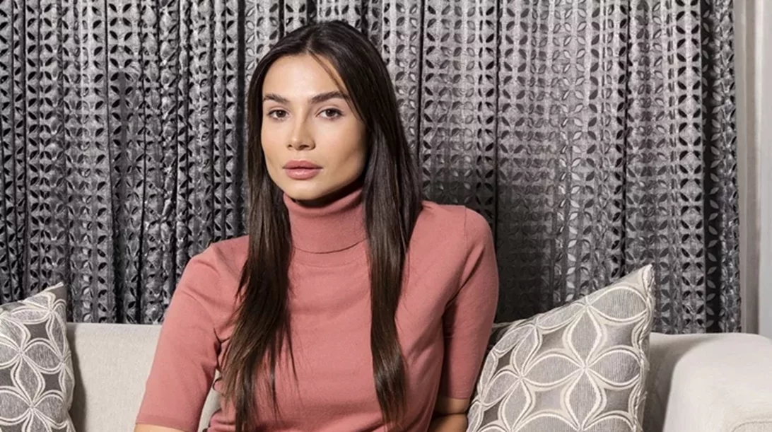 How to Flex your Hair: Το viral styling tool που θα σου χαρίσει τα πιο κομψά χτενίσματα