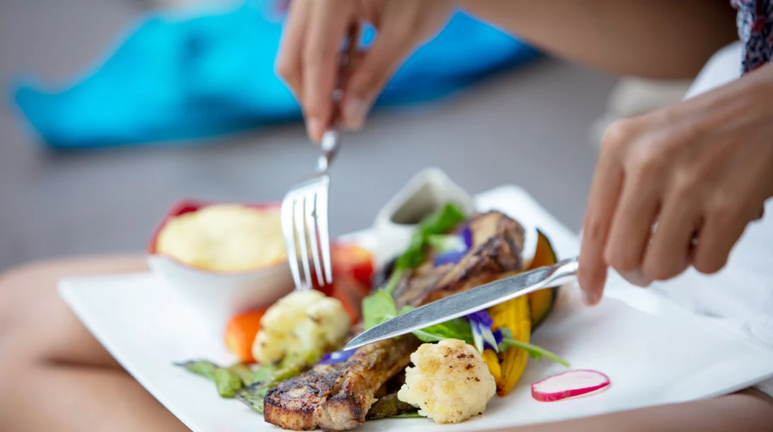 Βιταμίνη Β12: Οι καλύτερες πηγές, πώς βοηθάει την υγεία και τι να προσέξεις