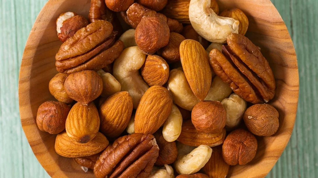Αυτός ο ξηρός καρπός μειώνει χοληστερίνη και τριγλυκερίδια – Βελτιώνει τη διατροφή κατά 17% σύμφωνα με νέα μελέτη