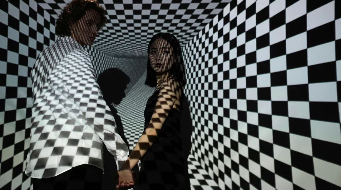 Τι είναι τα ενεργειακά βαμπίρ και πώς μας εξαντλούν;