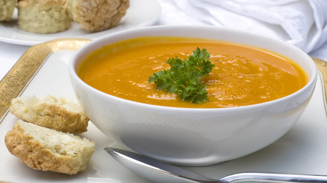 Συνταγή για καροτόσουπα - Ιδανική για τις κρύες μέρες του χειμώνα!