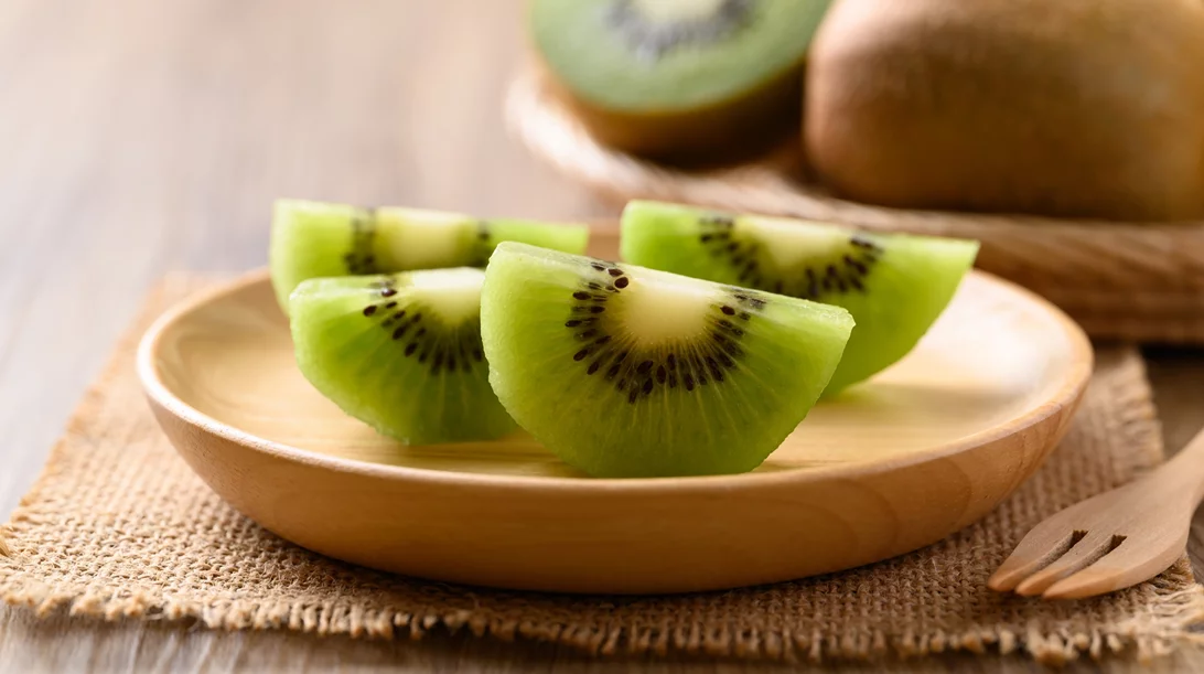 Νέες οδηγίες για χρόνια δυσκοιλιότητα: 5 τρόφιμα που βοηθούν πραγματικά