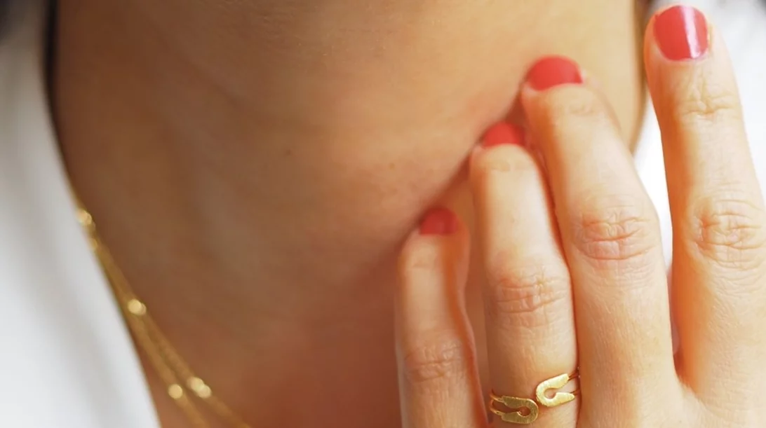 Αυτό είναι το πιο εύκολο και πολυτελές μανικιούρ για την άνοιξη