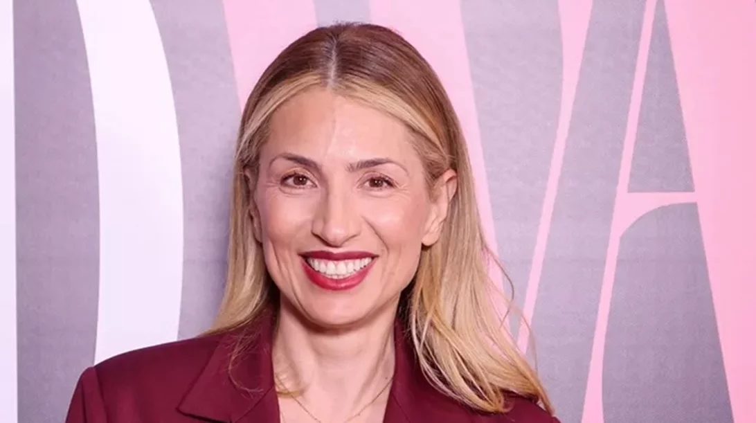 Η Μαρία Ηλιάκη μόλις υιοθέτησε το πολυτελές κούρεμα που κάνουν τώρα όλες οι fashionistas