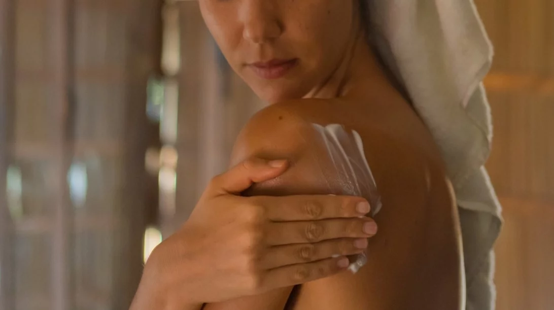 Πώς να εφαρμόσεις σωστά τα θαυματουργά self - tanning προϊόντα