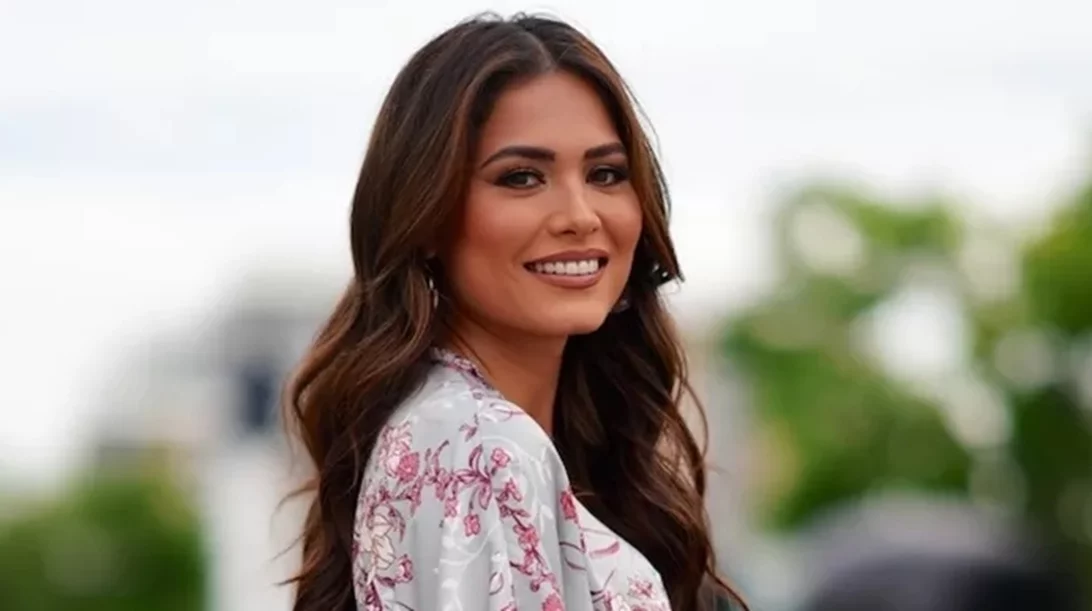 Τα μολύβια ματιών που φωτίζουν υπέροχα τα καστανά μάτια