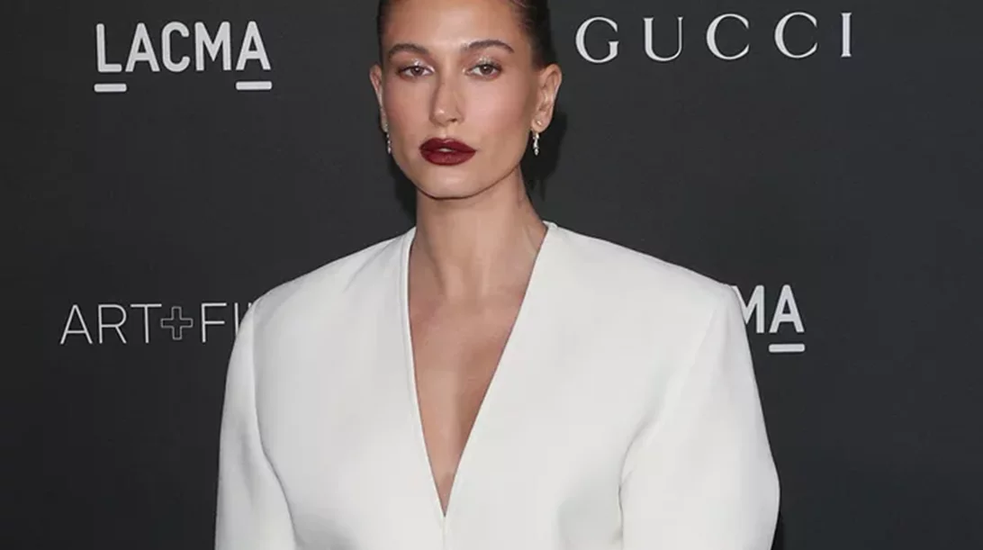 Tα vampy lips επέστρεψαν και το επιβεβαιώνουν οι διασημότερες celebrities στις πρόσφατες εμφανίσεις τους