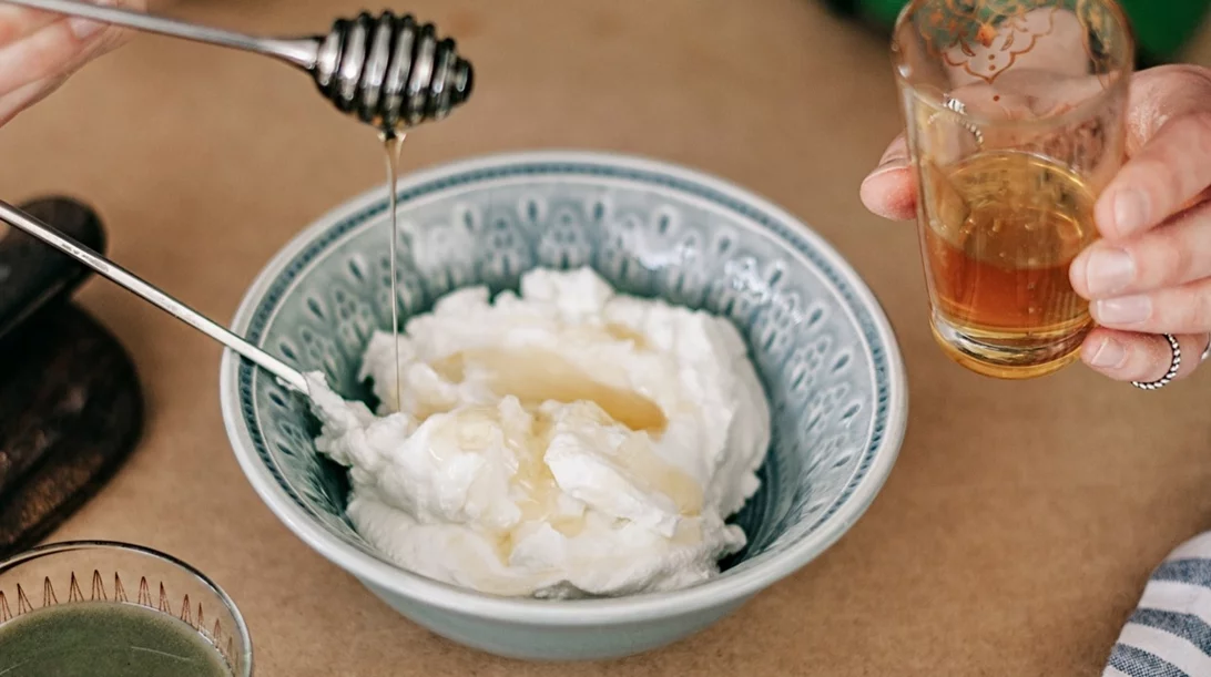 Γιαούρτι 0% ή 2%: Η μεγάλη διαφορά που πρέπει να γνωρίζεις (εκτός από τα λιπαρά)