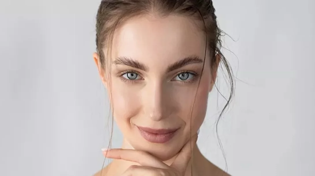 5 κρέμες που χαρίζουν αποτέλεσμα μεσοθεραπείας στο πρόσωπο